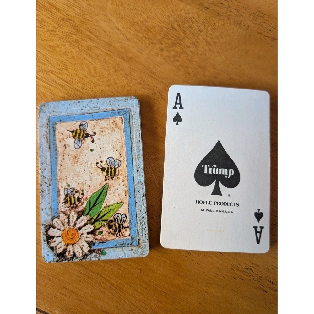Vintage MCM Floral Bees Trump Playing Cards, Set of 2, Plastic Coated